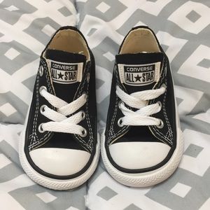 Toddler Converse sz 4